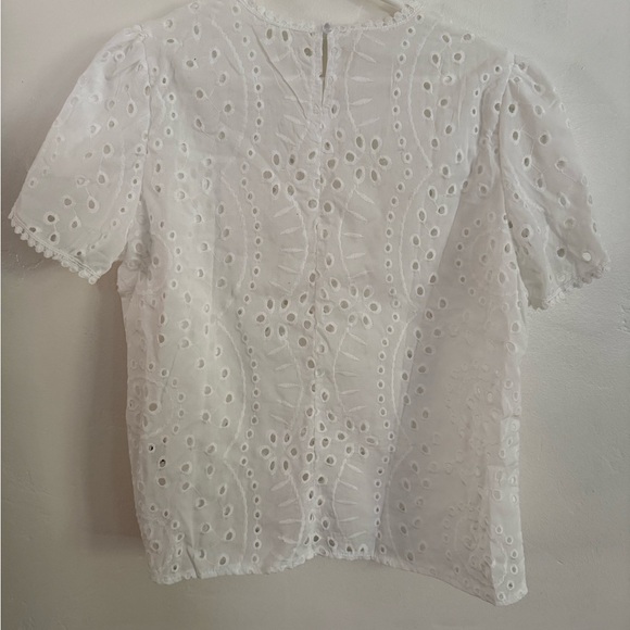 White Eyelet Lace Women's Top, Size Large - Picture 4 of 4